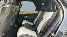 Land Rover Discovery 3.0 D300 R-Dynamic HSE 5dr Auto Diesel Station Wagon